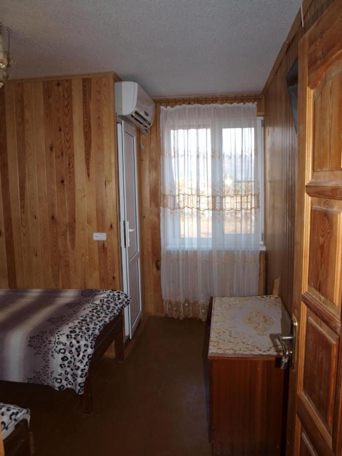 Mechta Guest House Gantiadi Szoba fotó