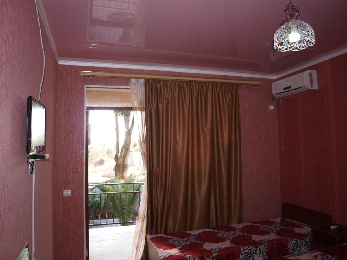 Mechta Guest House Gantiadi Kültér fotó